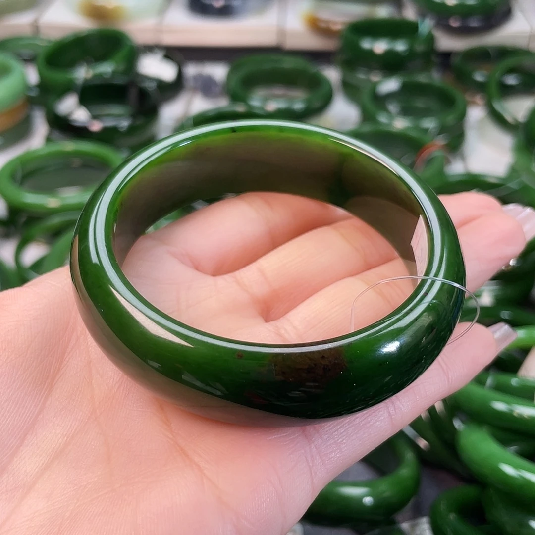 和田玉（碧玉）手镯未镶嵌