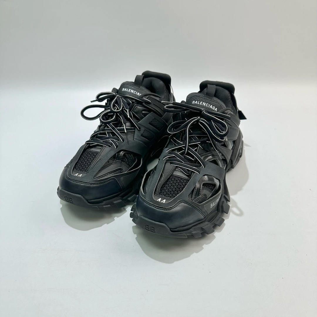 95新 Balenciaga/巴黎世家 44码 纯黑Track1.0老爹鞋 SY0906