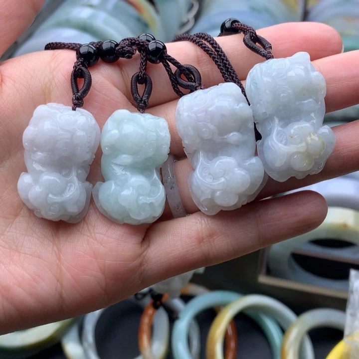 颈饰未镶嵌翡翠多样性发一件