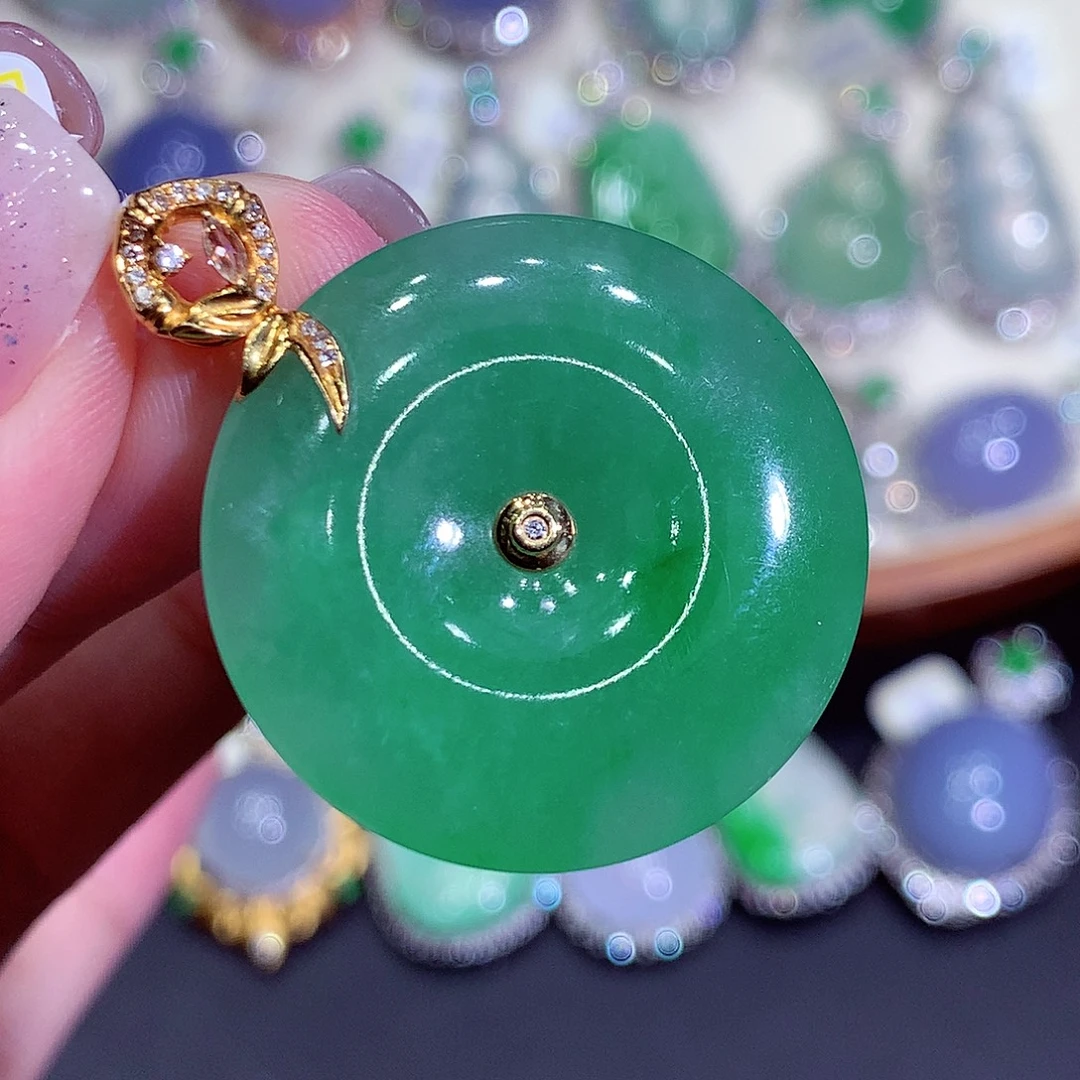 翡翠18K金镶嵌吊坠(不含链)