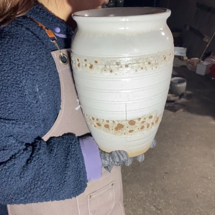 花盆紫砂口20高31瑕疵瑕疵