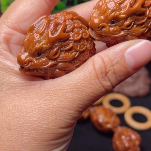 【闪购商品】手串/手链橄榄核35左右金币龙龟手球