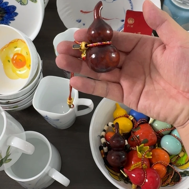 景德镇陶瓷手工制作
