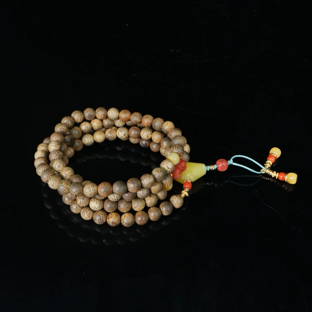 7645 东马沉香粗纹软丝老料念珠 南红 蜜蜡0.7cm 17.3g