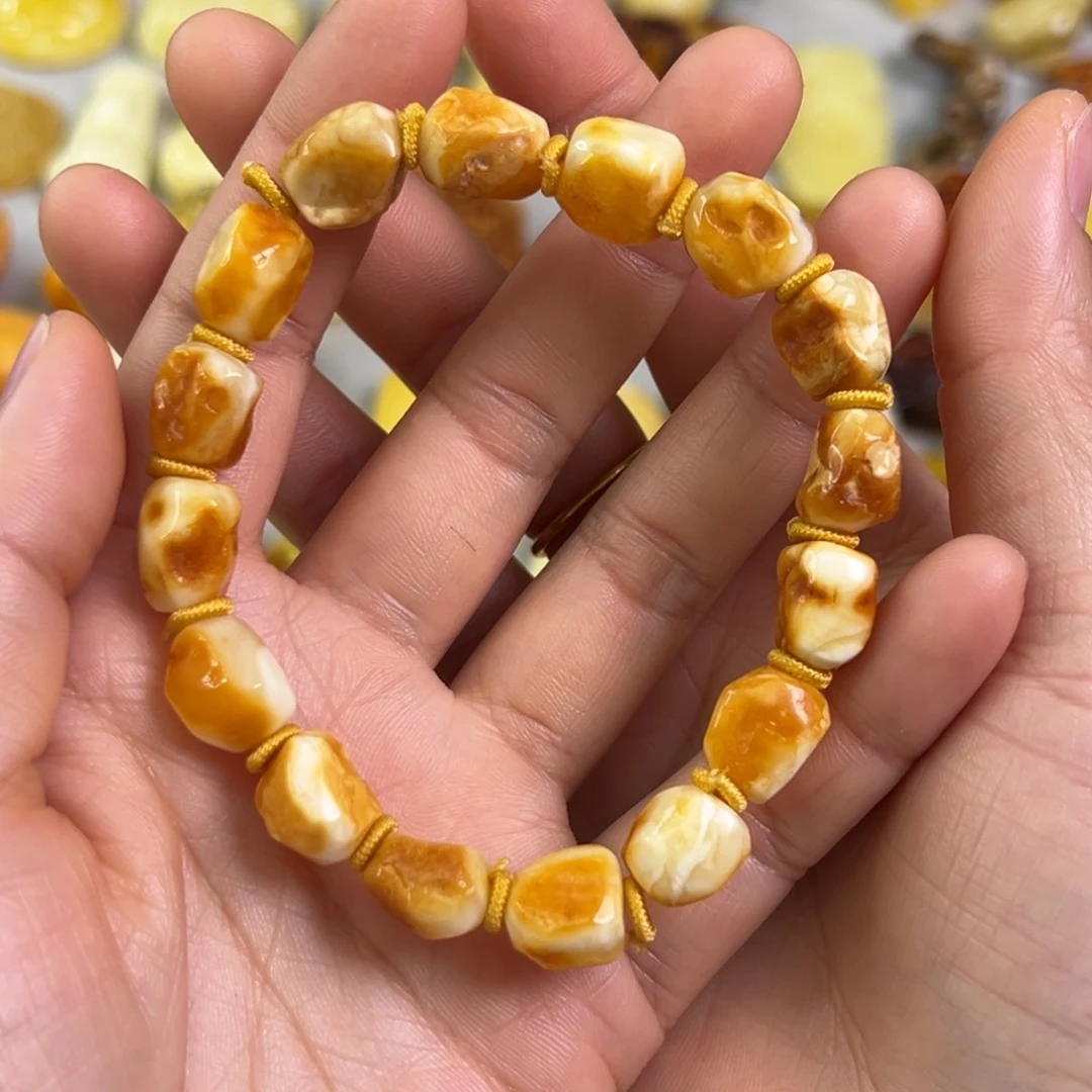 蜜蜡裸石未镶嵌蜜蜡