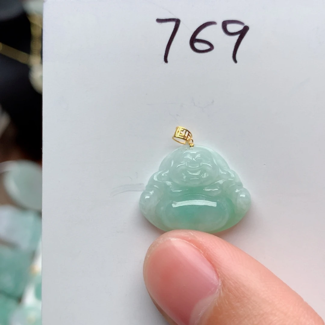 翡翠颈饰18K金镶嵌吊坠