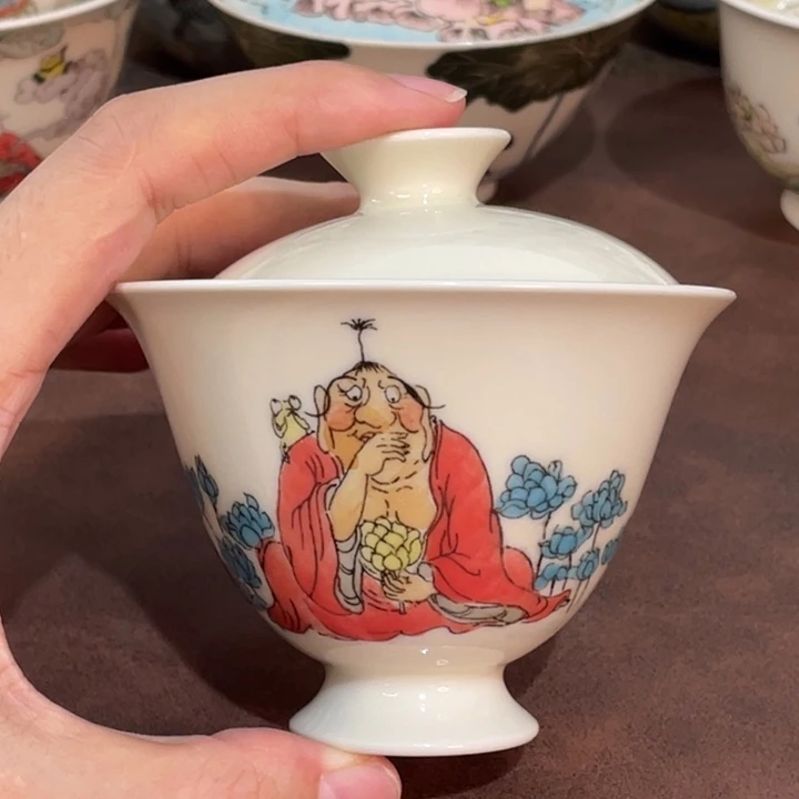 微瑕。        小雅。              25