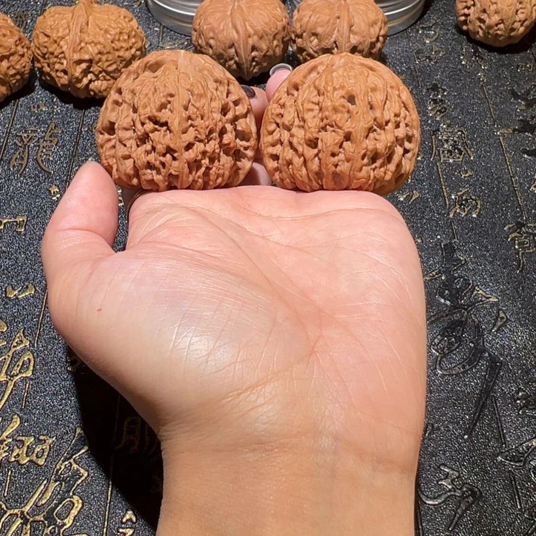 飛***白吊坠文玩核桃南疆44手把件450