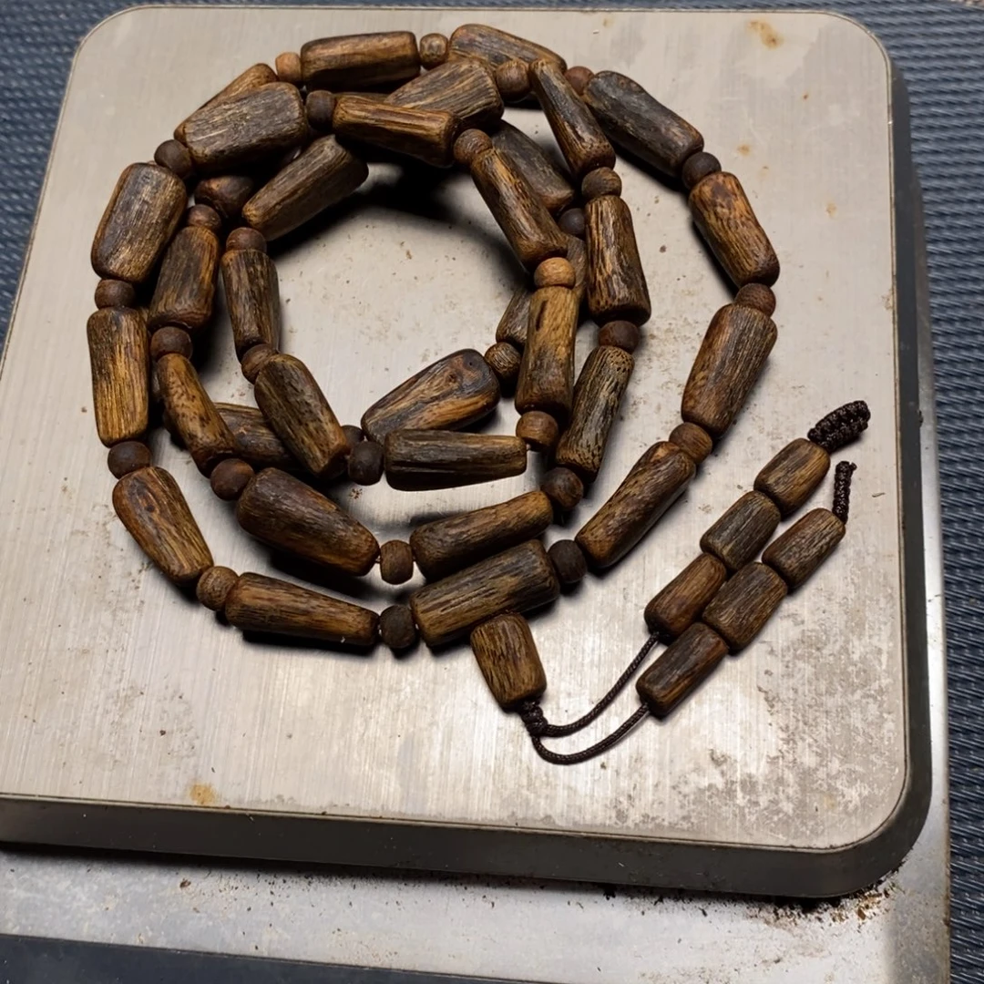 阿***发香榧木手工艺非遗技艺竹木根雕及其制品克重：25