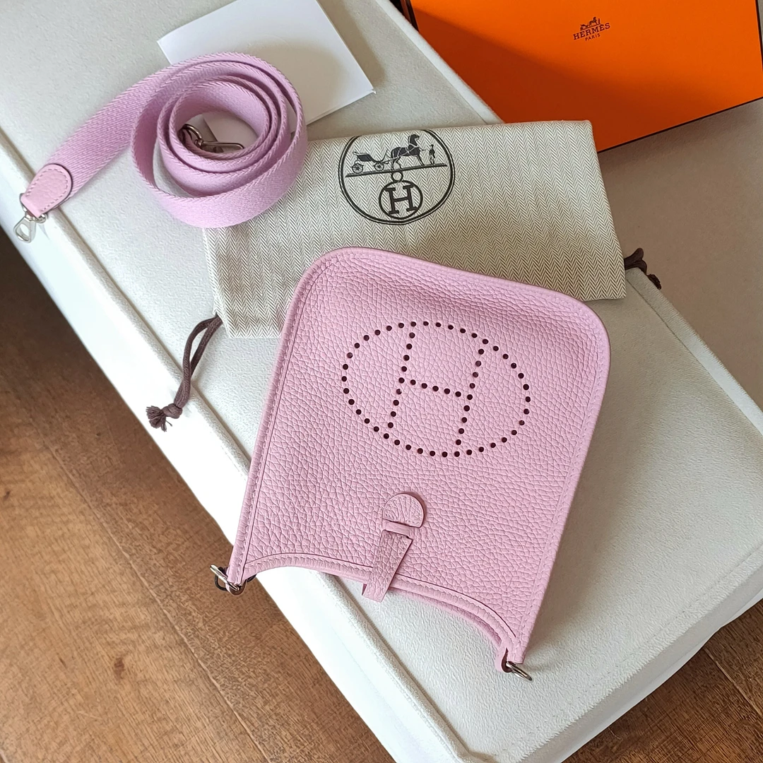 95新 Hermes/爱马仕 Azul-锦葵紫TC皮Evelyne16单肩包/45259