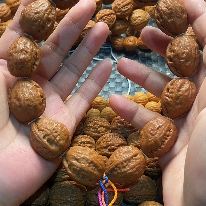 文玩核桃手串子弹头