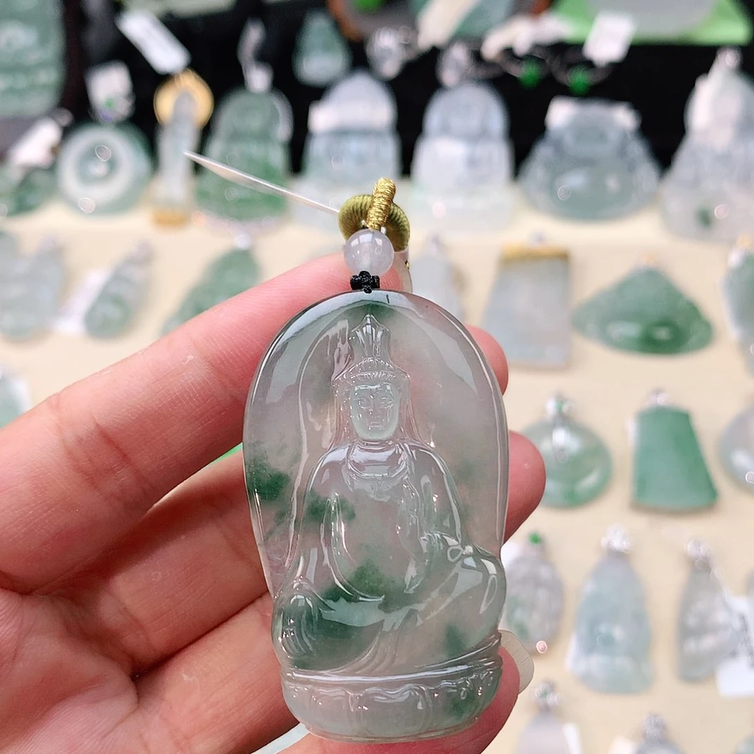 翡翠未镶嵌颈饰观音牌