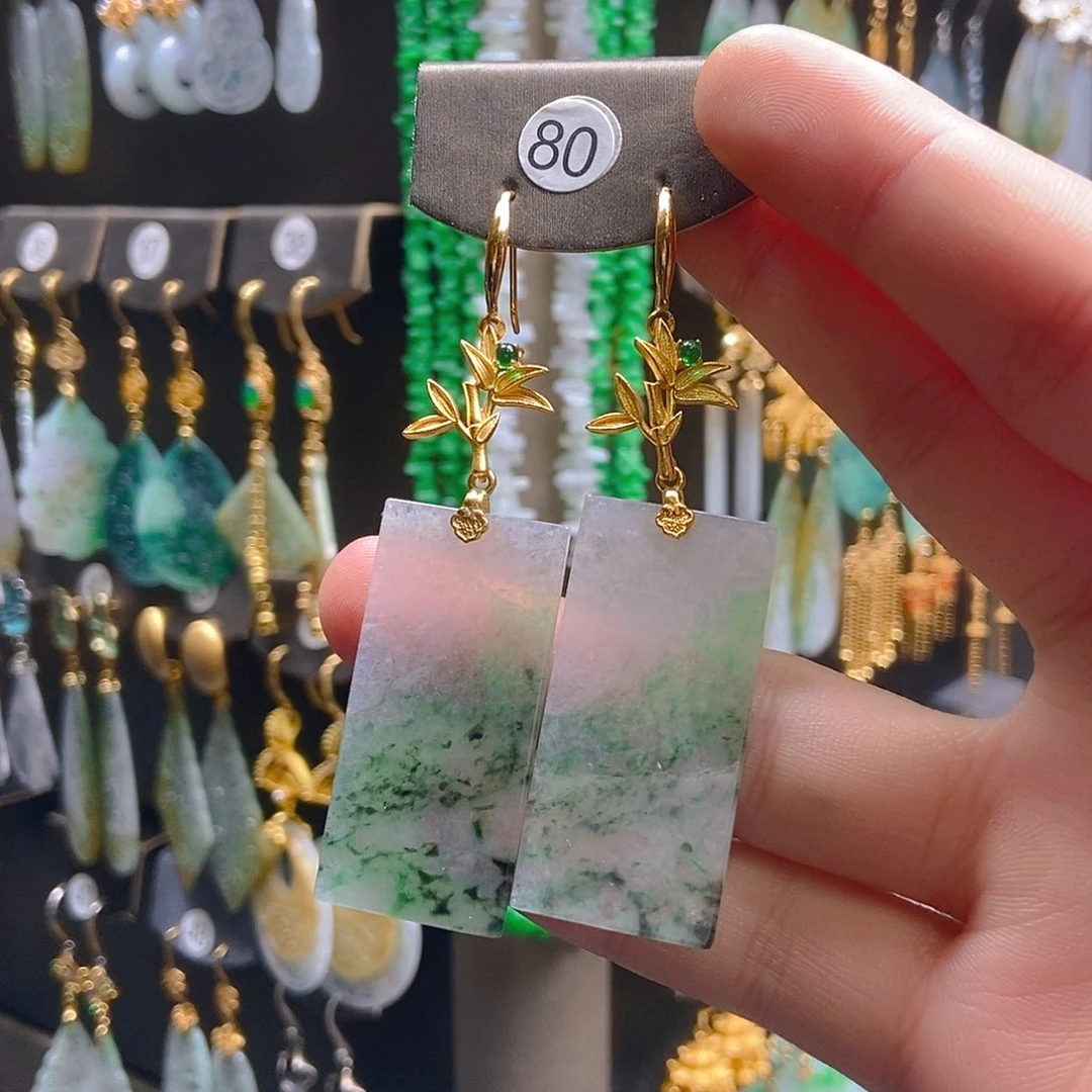 翡翠未镶嵌耳饰翡翠