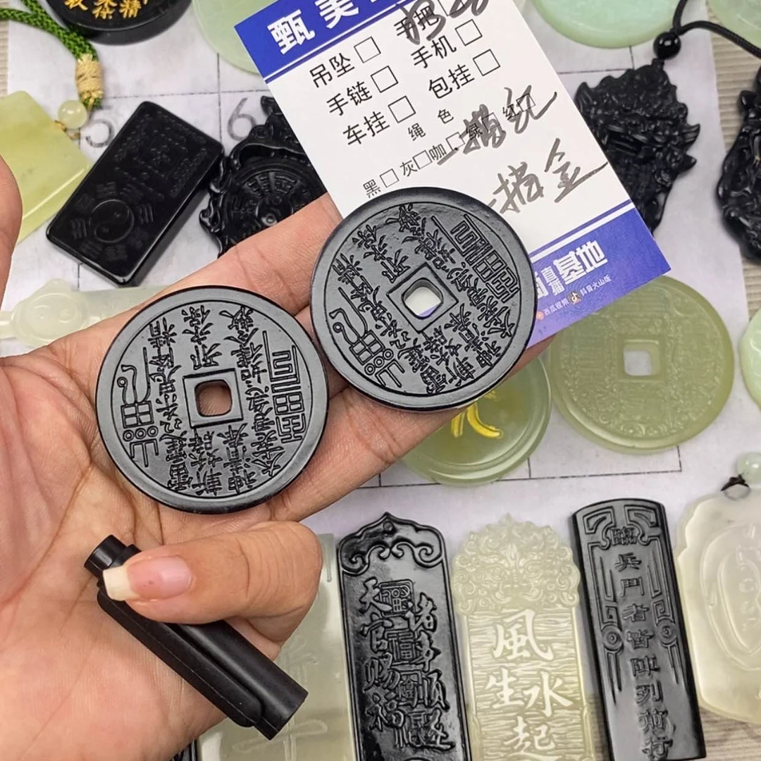 【闪购商品】未镶嵌岫玉挂件岂**衣挂件