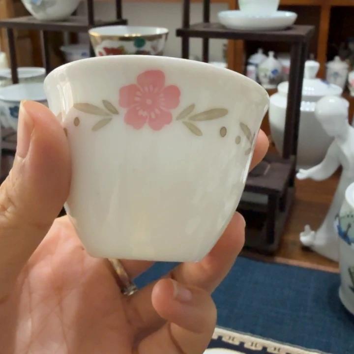 用***6醴陵釉下手绘海棠花小杯