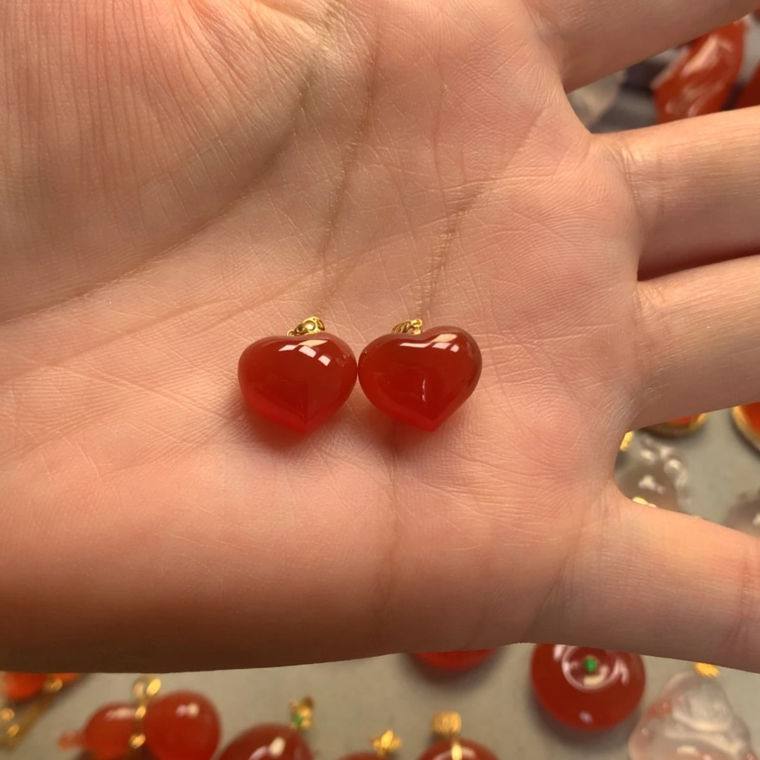 南红玛瑙未镶嵌颈饰