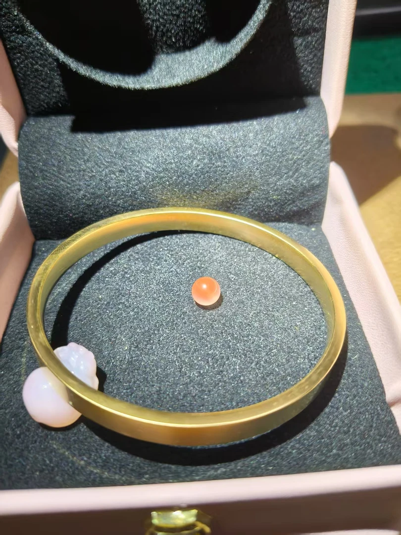 S041精工玛瑙-女士金色手镯【多样性发一】