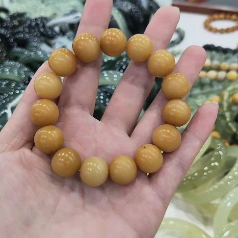 未镶嵌蛇纹石玉手链