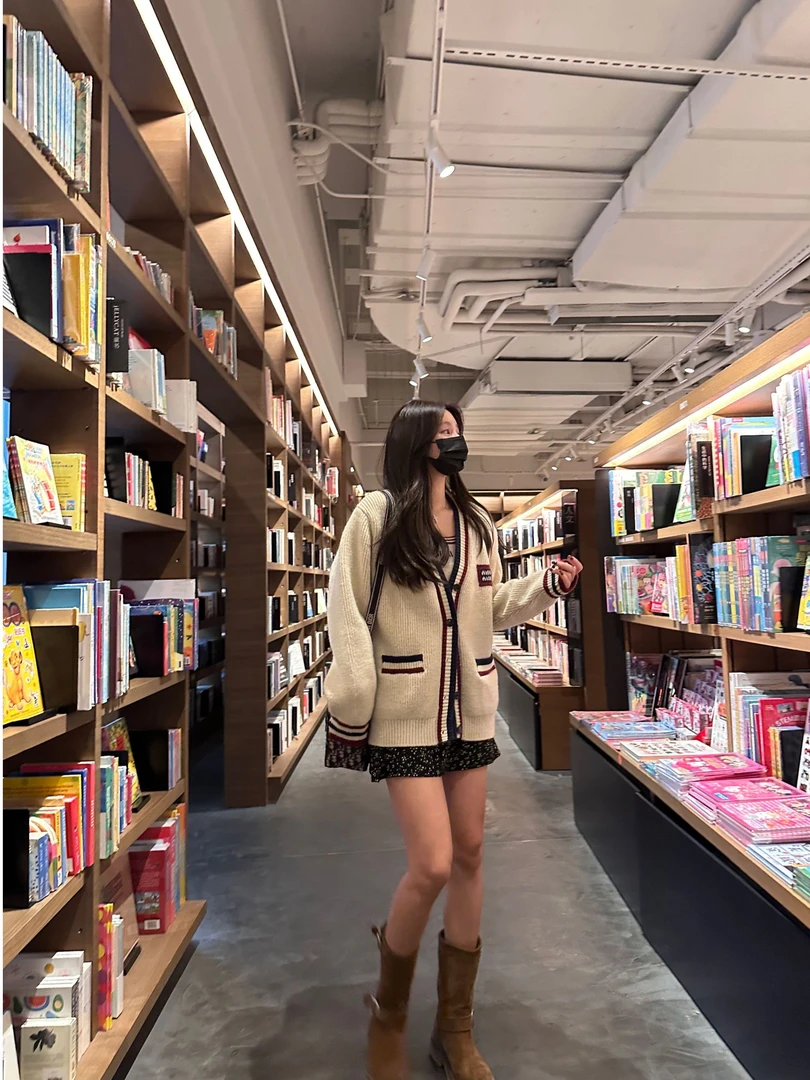 【苏黎的秋天】毛衣 开衫 （新）