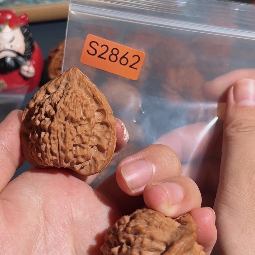 文玩核桃把件朱雀