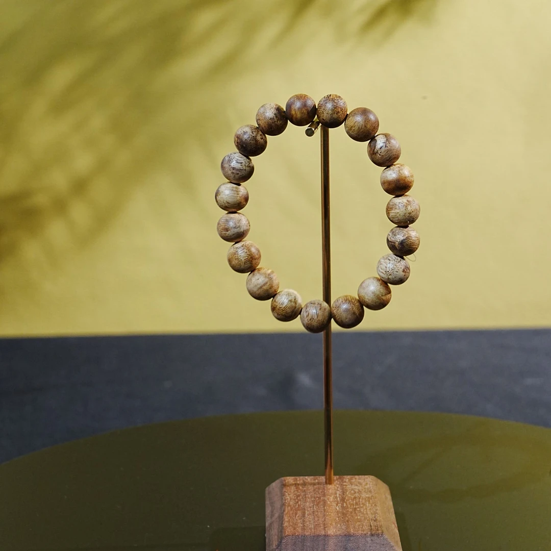 达拉干黄油虎斑老料沉香手串 1.1cm 6.68g 250909021  B