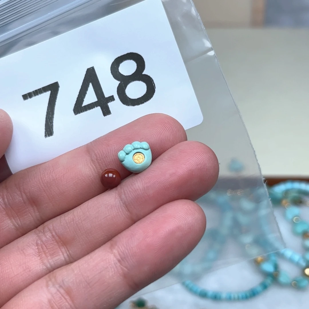 南红玛瑙未镶嵌珠宝奇石