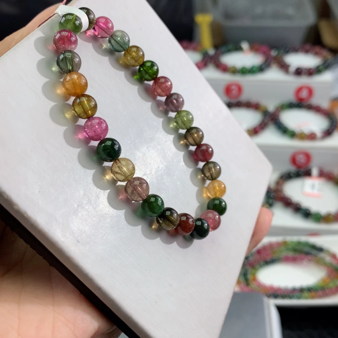 未镶嵌碧玺手链        7mm。
