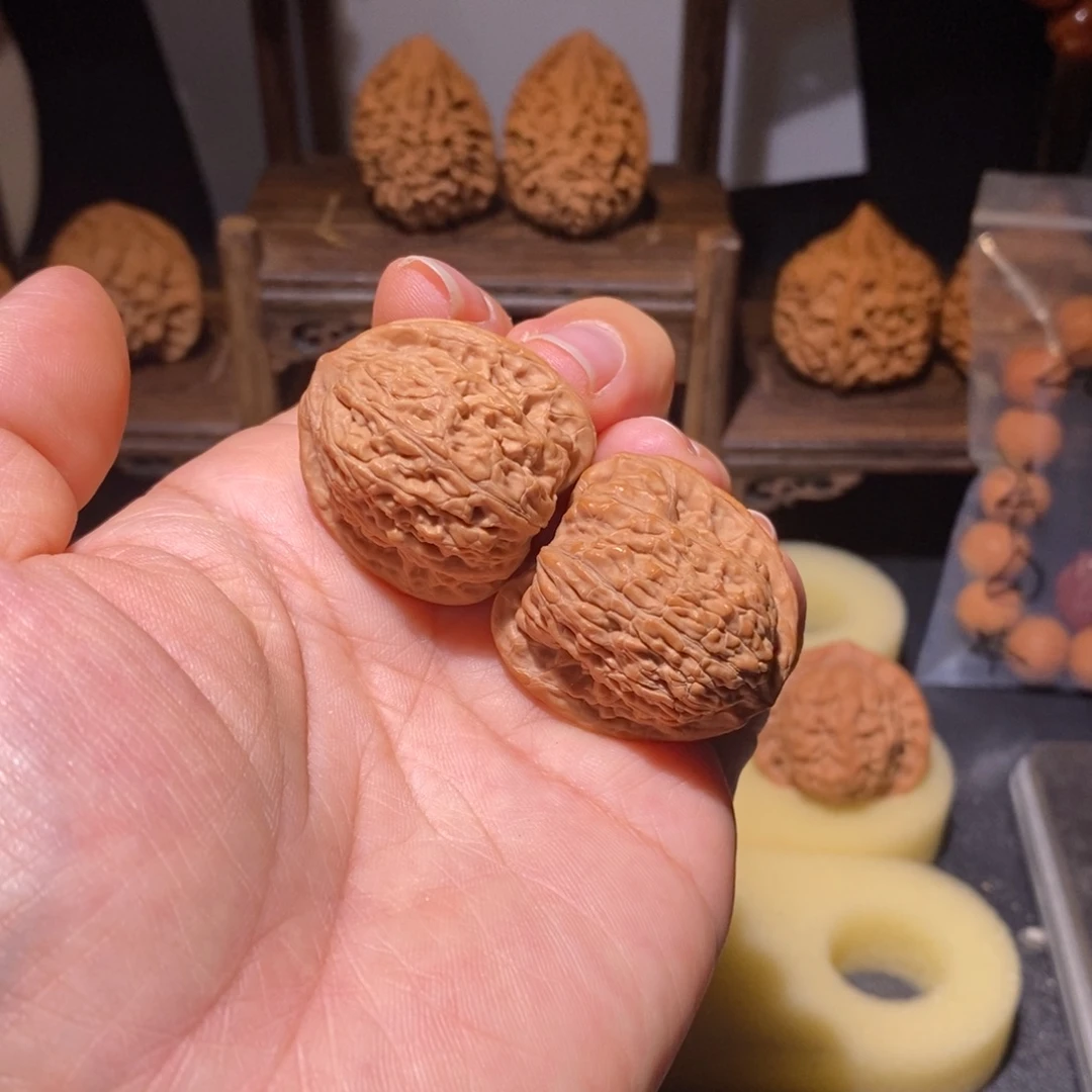 文玩核桃吊坠密纹31+