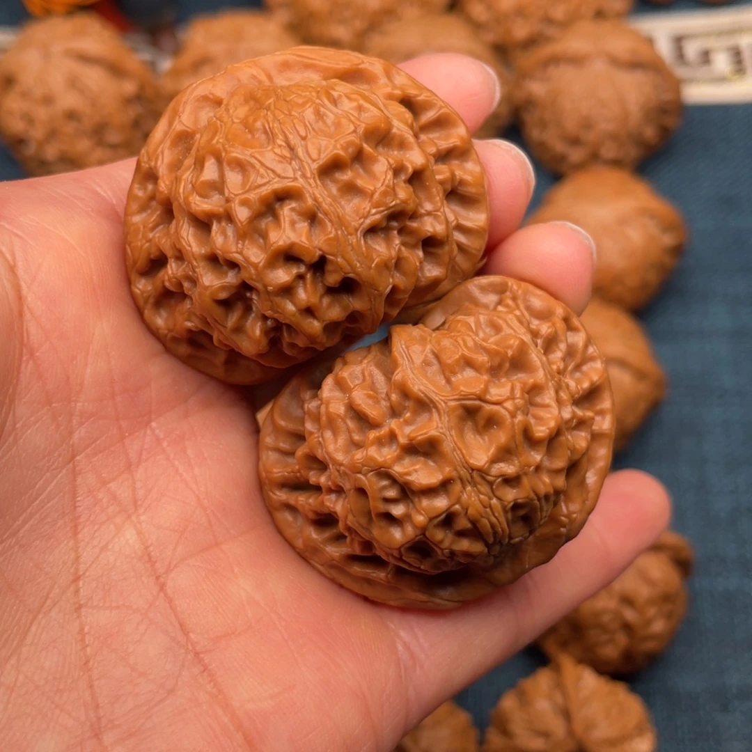 把件文玩核桃42.8全品精品桃心宫灯