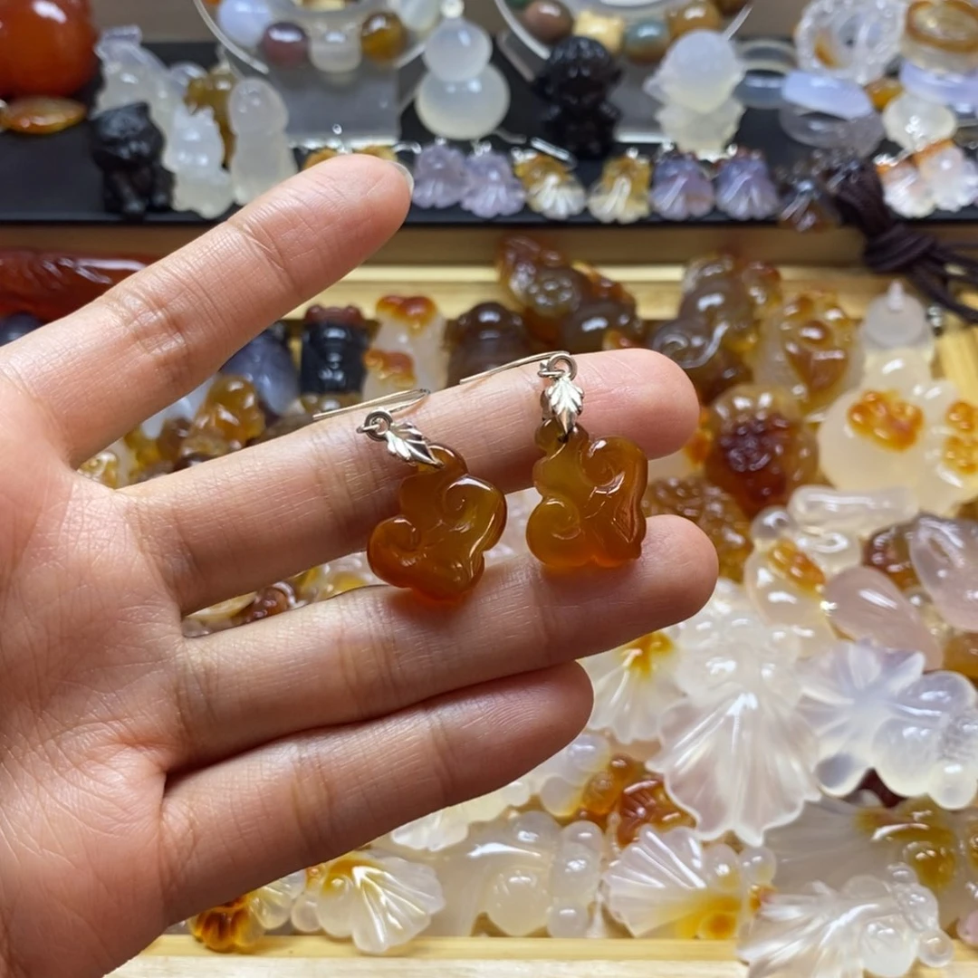 玛瑙/玉髓颈饰未镶嵌