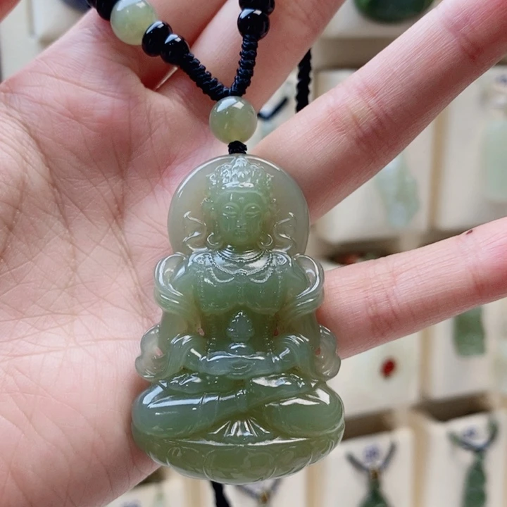颈饰未镶嵌和田玉