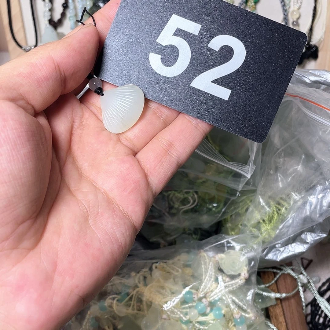 蛇纹石玉合金颈饰