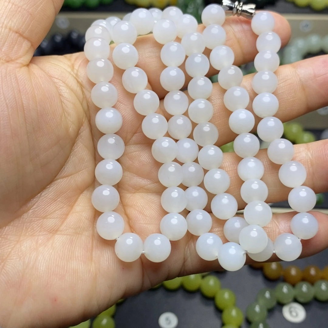 和田玉未镶嵌手串