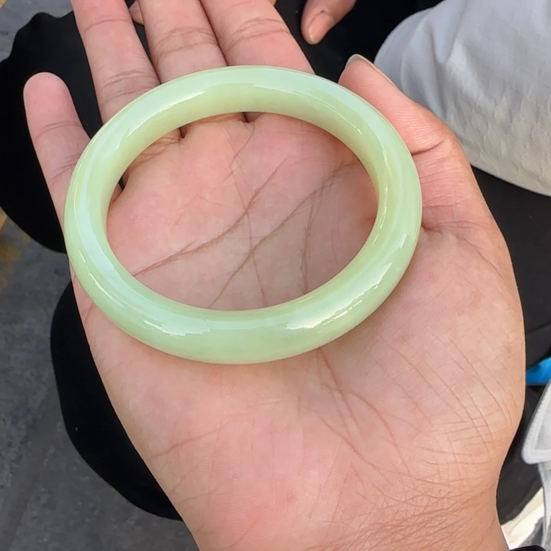 和田玉未镶嵌手镯57.7