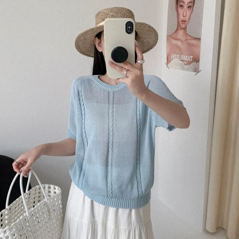 悦享服饰2025夏季新款宽松圆领荷叶袖薄款纯色简约针织T恤上衣