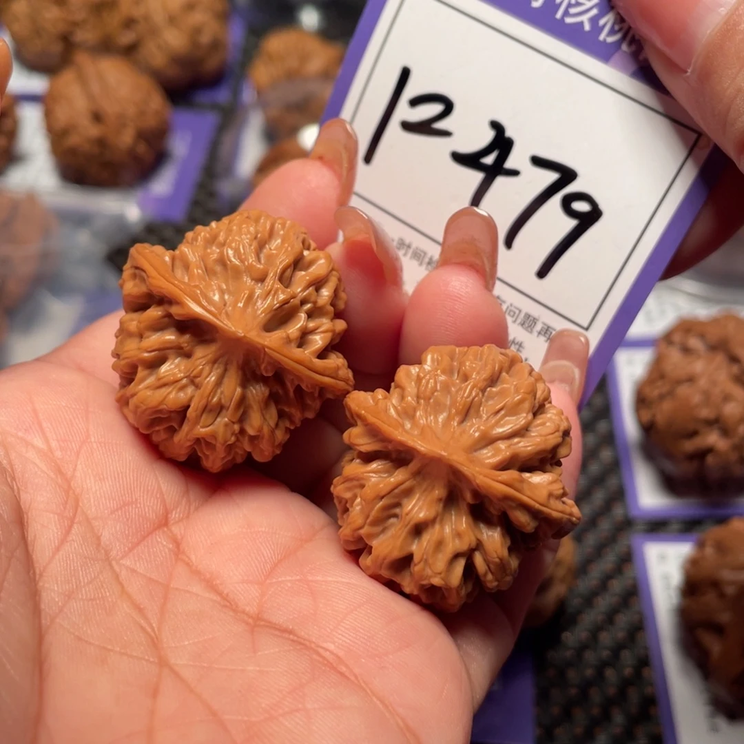 桃核把件479号秦闷32