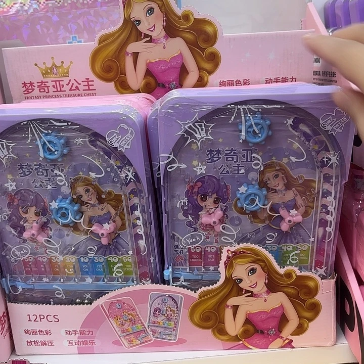 十二个装梦琪亚公主弹珠机