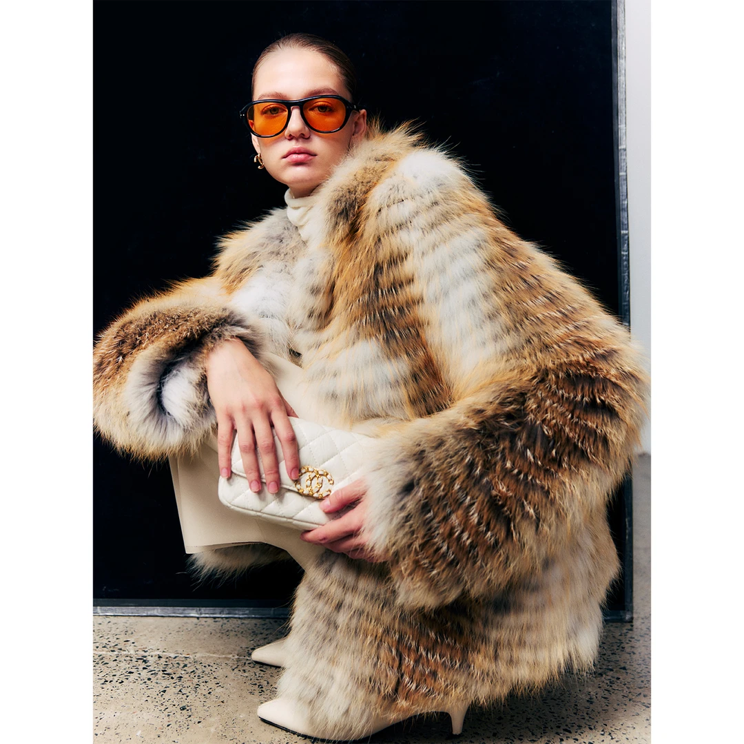 玖着“奥丽维拉”稀有S@gafurs北美金岛狐本色时髦翻领皮草外套