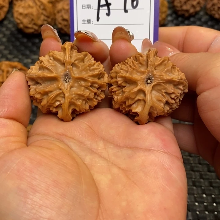 把件文玩核桃A16苹果41