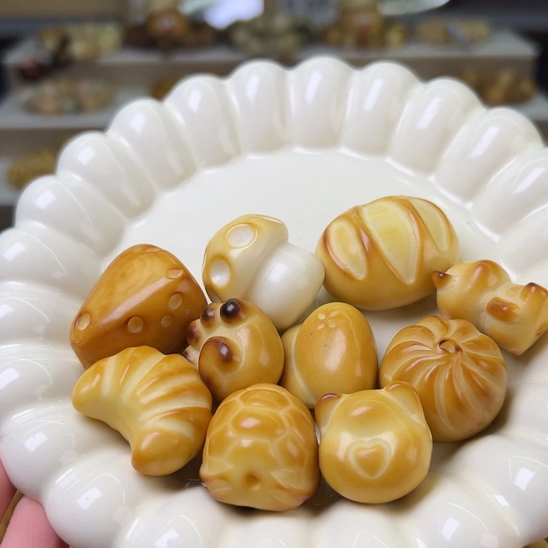 菩提根/象牙果吊坠瑕疵炭烤大卡混10颗