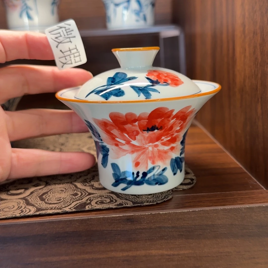 釉下手绘茶具微瑕