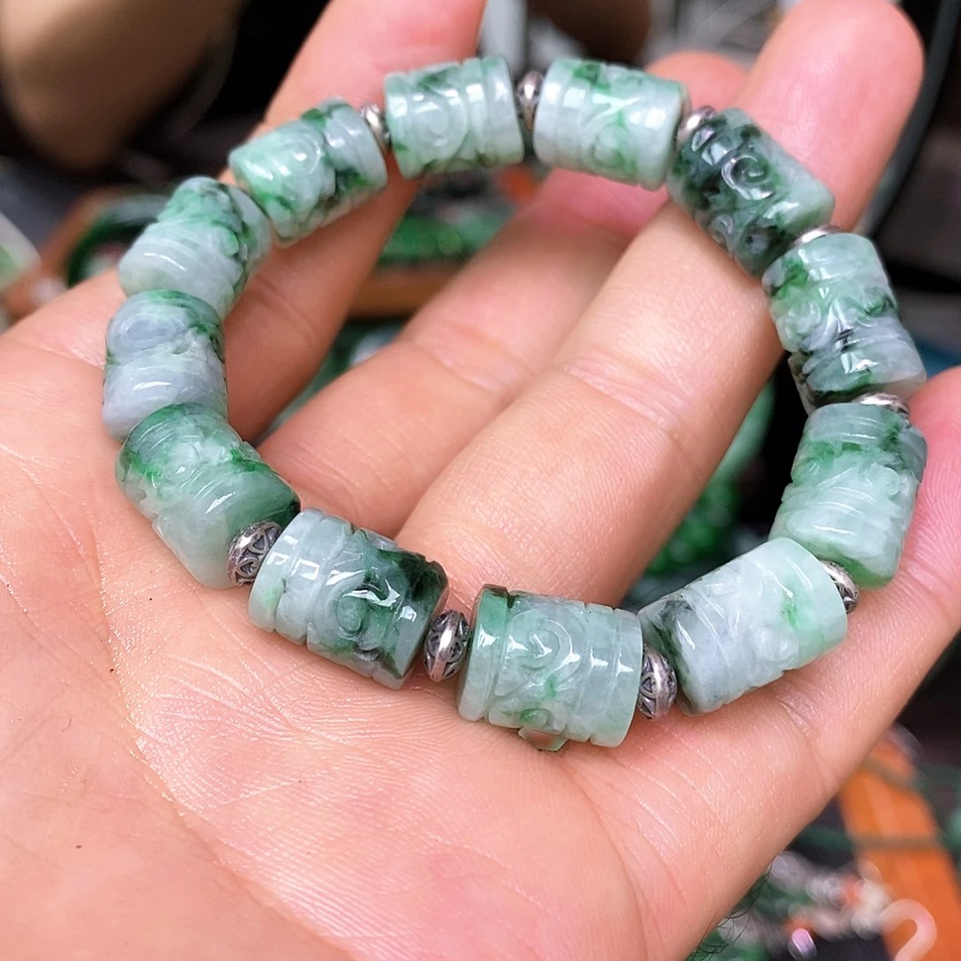 未镶嵌手链翡翠漂亮美眉也很