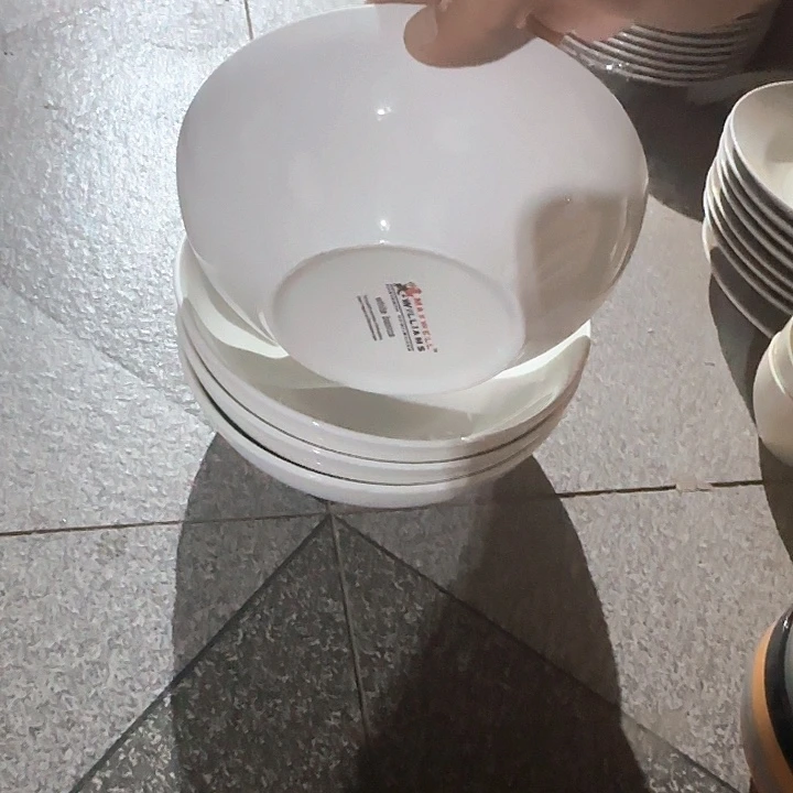 瓷片陶瓷盘子碗啥都有口径19高度6