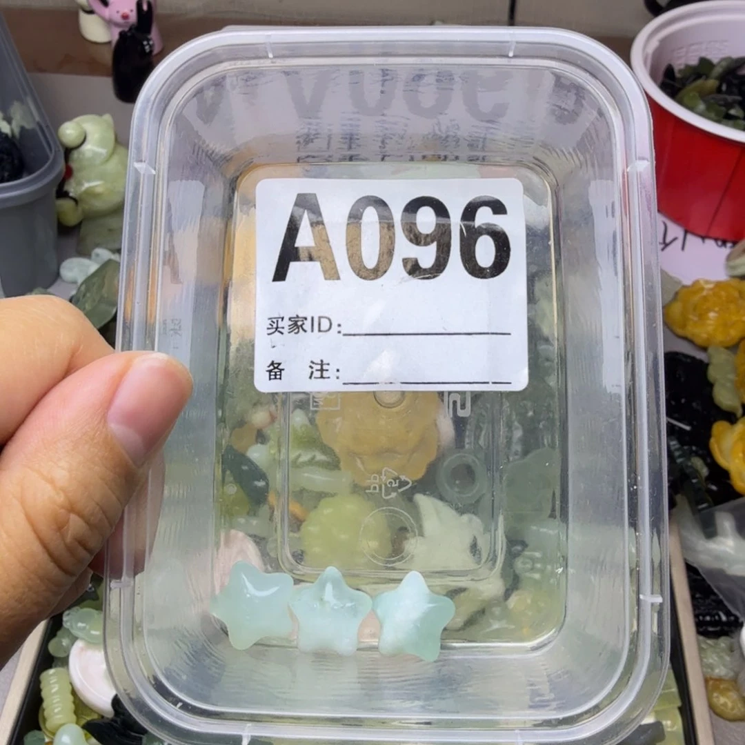 蛇纹石玉合金颈饰左*