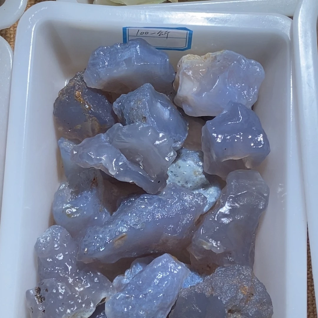 微***瑕天空蓝的雕刻花盆