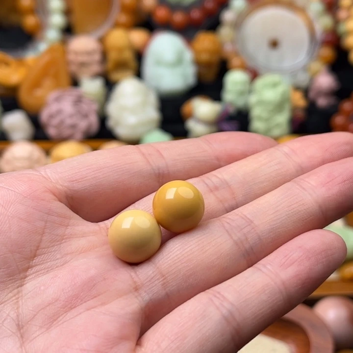 石英质玉（缅黄）未镶嵌珠宝半成品