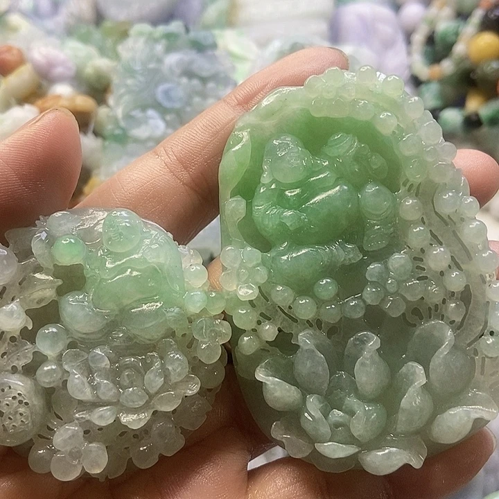 ****奶翡翠未镶嵌颈饰天然翡翠