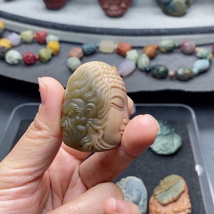 【闪购商品】定制石英质玉吊坠未镶嵌