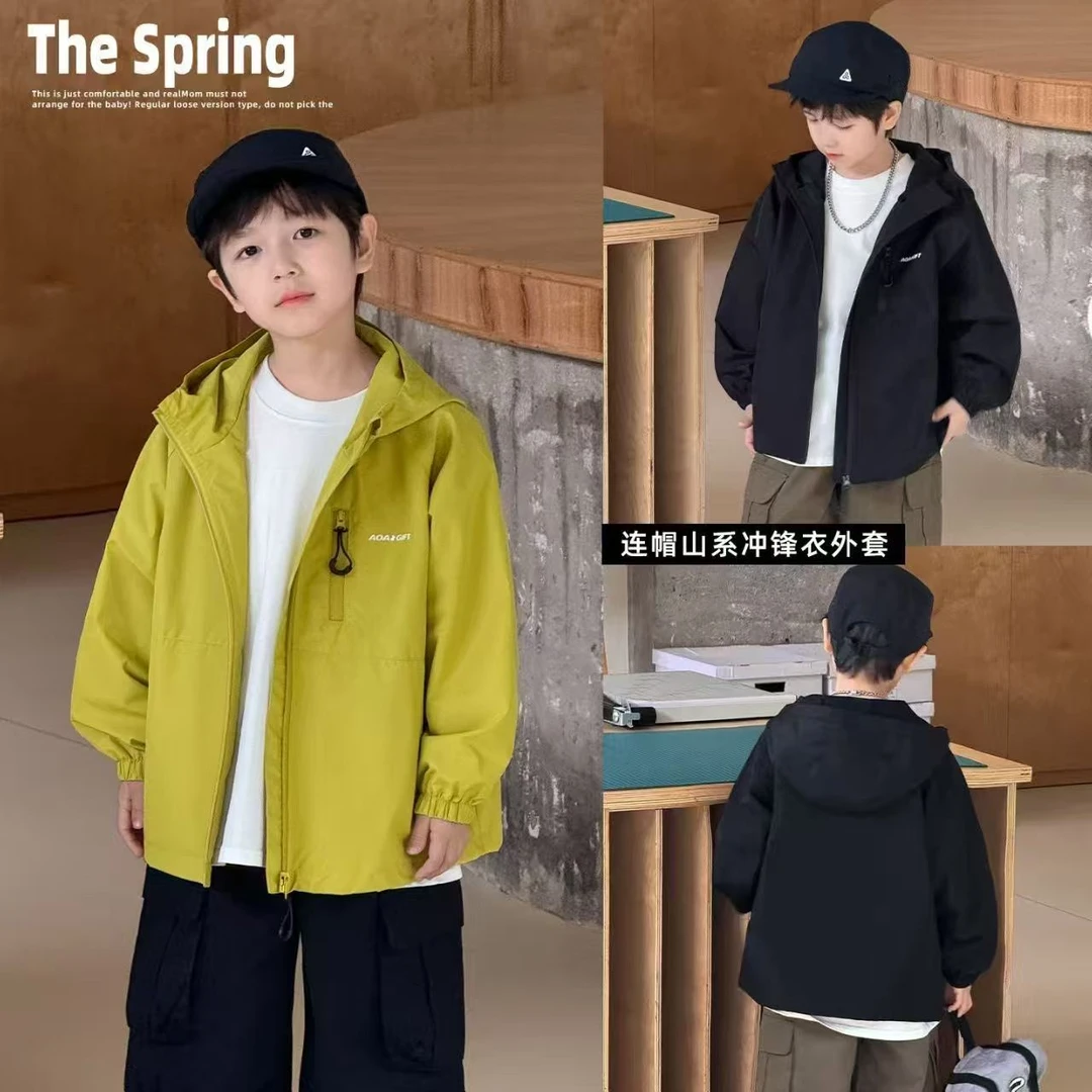 男童春秋外套2025新款儿童连帽冲锋衣中大童韩版休闲帅气拉链衫潮