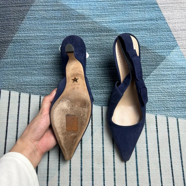 95新 DIOR/迪奥 迪奥蓝色尖头高跟鞋三六码